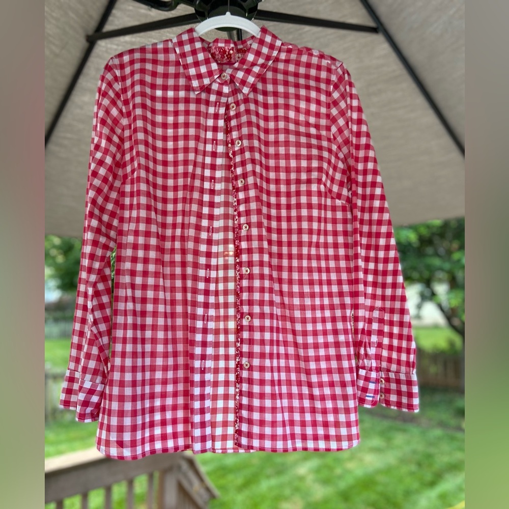 Talbots button down Pink gingham, long sleeves Large